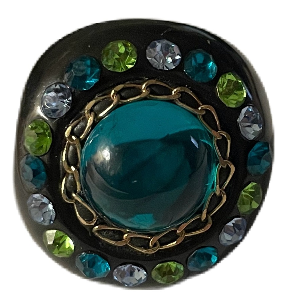 Fashion ring